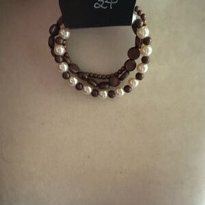 Elegant Brown and Pearl Beaded Bracelet